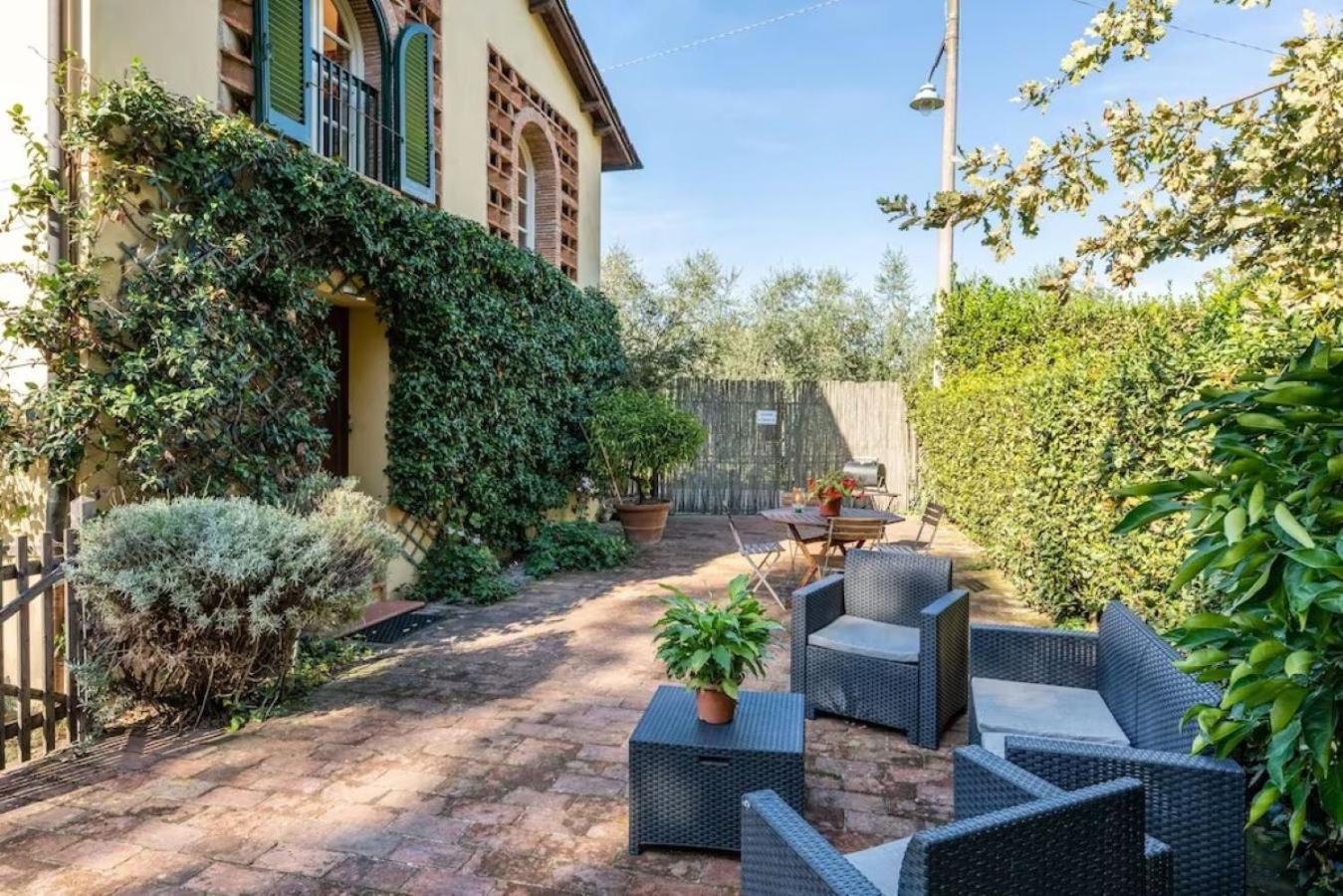 Villa Al Cascinale à Lucques Extérieur photo